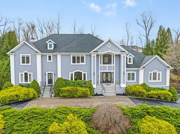 14 Heritage Rd, Florham Park Boro, NJ 07932