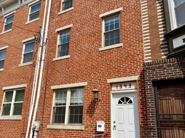 1343 Christian St, Philadelphia, PA 19147