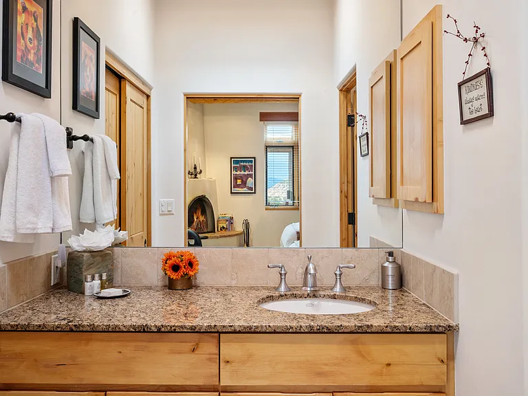 4B Lodge Cir #4B — Photo 23