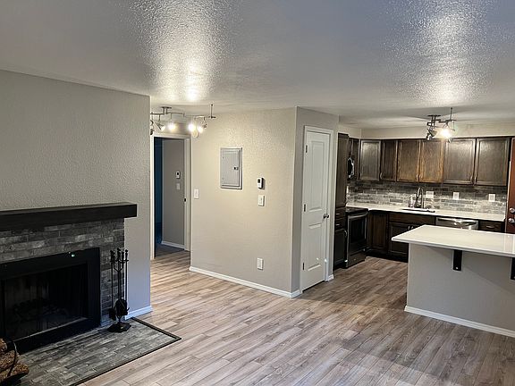 5th image of 925 Columbia Rd APT 214