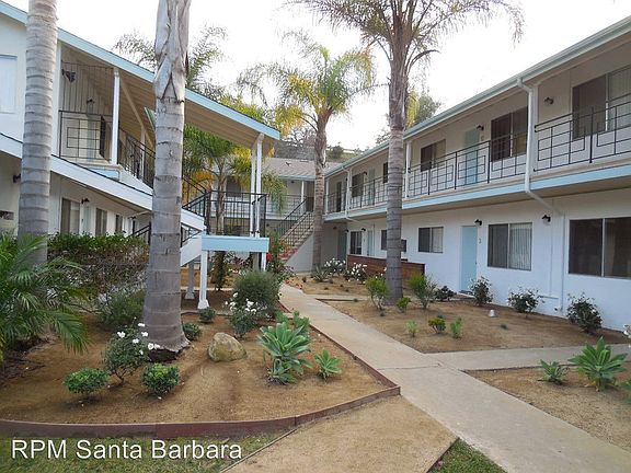 2nd image of 48 Broadmoor Plz APT 5