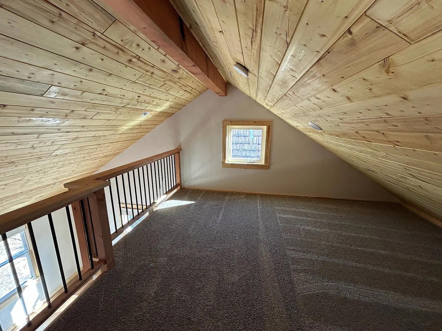 4 bed, 1600 sqft, $3,500 — Photo 3