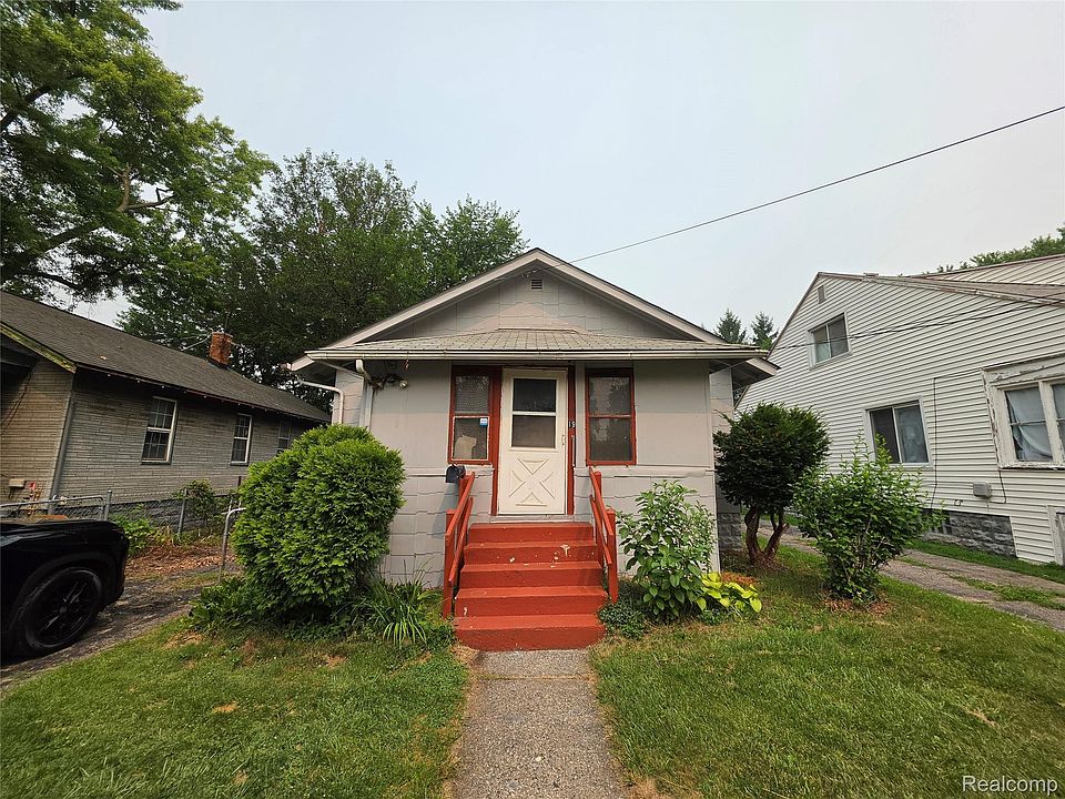 1st image of 19 Gerdon Ave