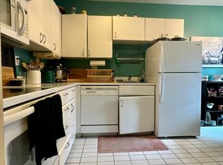 114 Strathmore Rd APT 405, Brighton, MA 02135