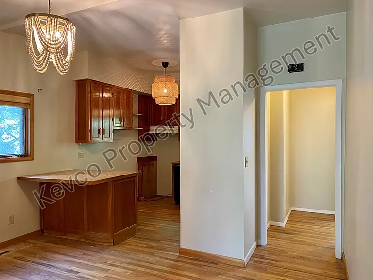 805 Laporte Ave — Photo 2