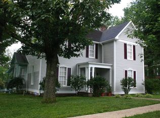 211 Maple St E, Fayetteville, TN 37334