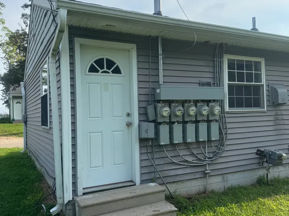 1039 Evanston Dr APT 5, Jackson, MI 49202