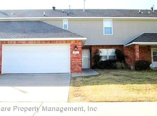 851 Rambling Oaks Dr, Norman, OK 73072