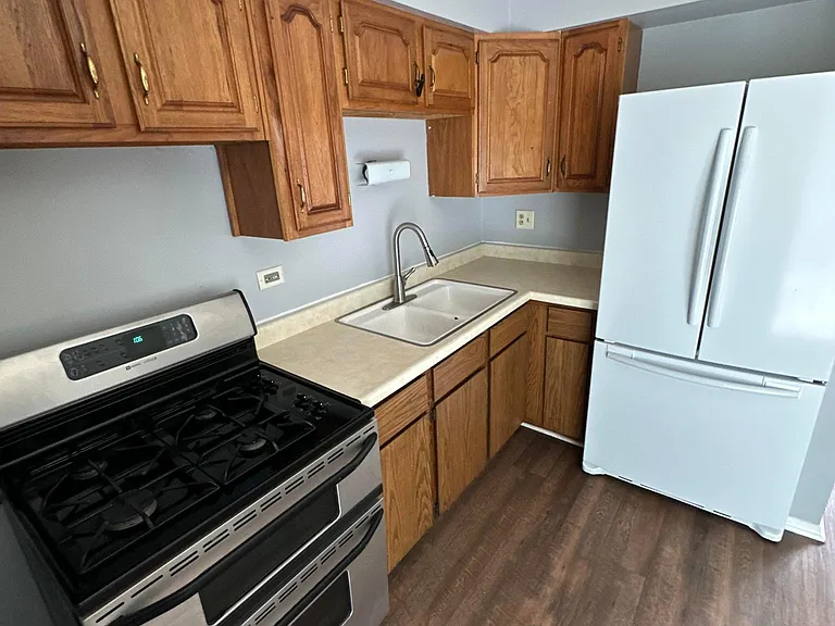 4556 Straw Ln — Photo 3