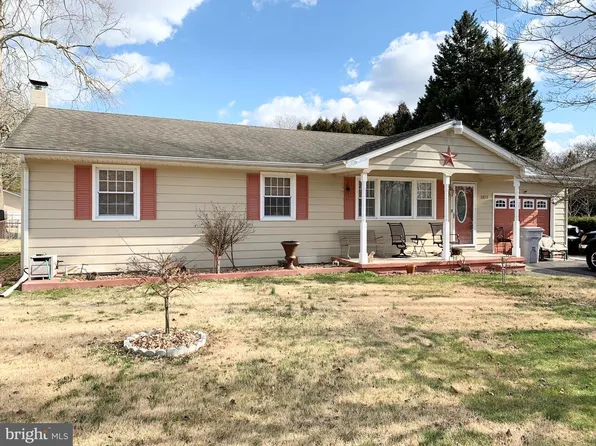 1813 Joel St, Vineland, NJ 08361