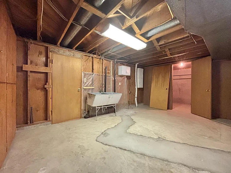 7520 E Mission Ave — Photo 19
