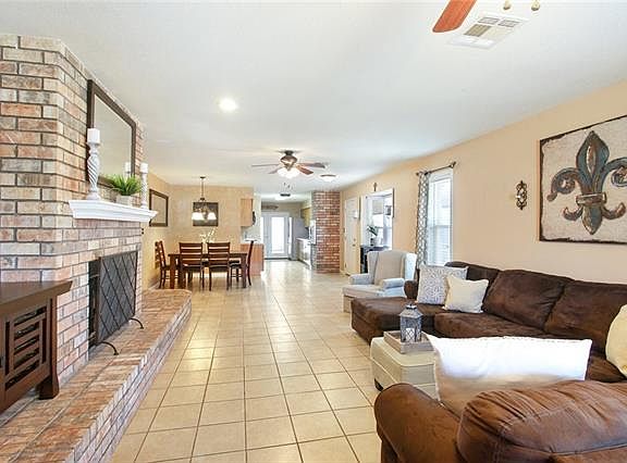 4th image of 3525 Karen Dr
