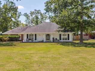 285 White Dove Dr, Lufkin, TX 75901