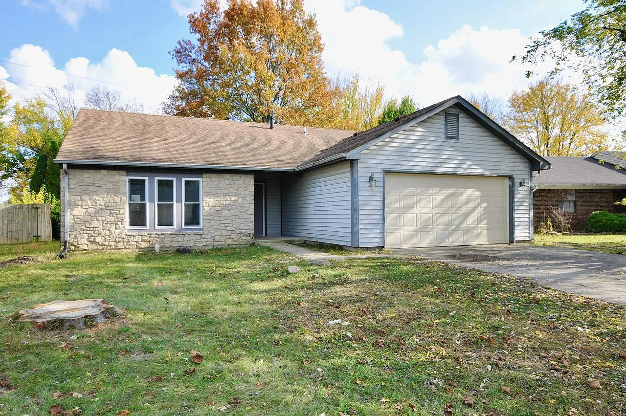 3 bed, 1296 sqft, $1,675 — Photo 1