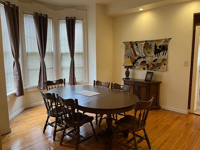 1308 State St — Photo 4