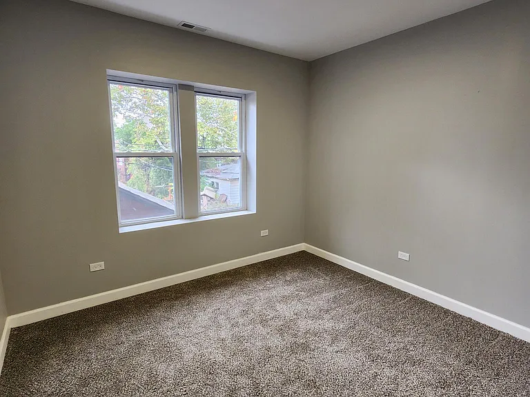 3648 Washington St #2 — Photo 10