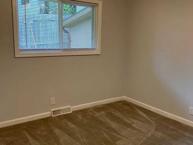46 Arrowhead Beach Rd — Photo 12