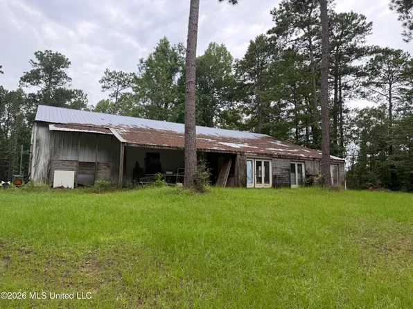 112 Lake Louise Dr, Florence, MS 39073