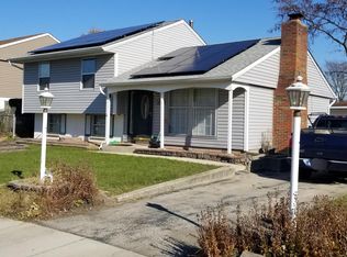 341 Hemlock Ave, Romeoville, IL 60446