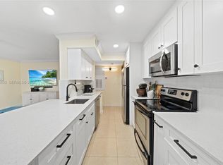 15599 SW 106th Ln APT 1209, Miami, FL 33196