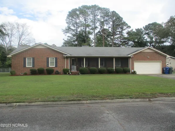 2805 Oakland Drive, Kinston, NC 28504