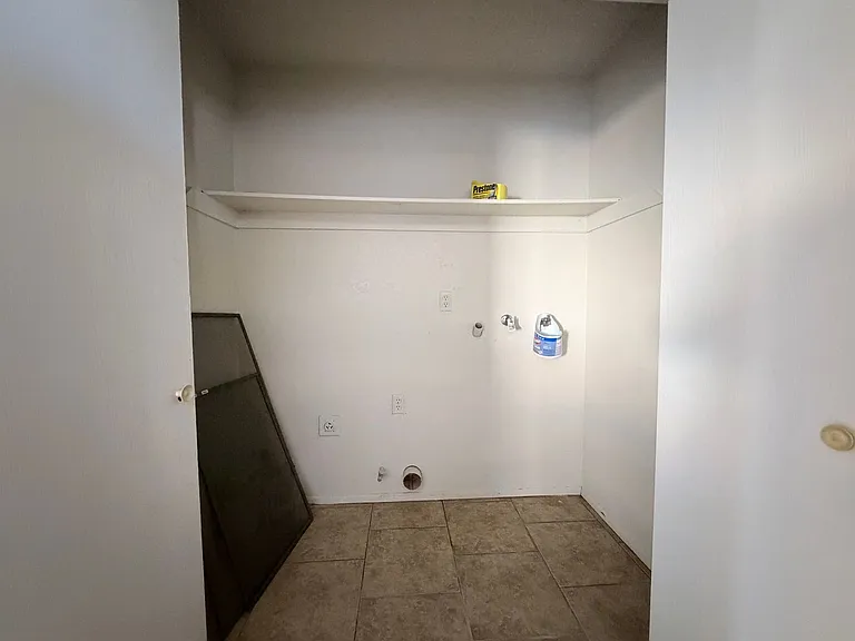 2864 E Wilcox Dr — Photo 19