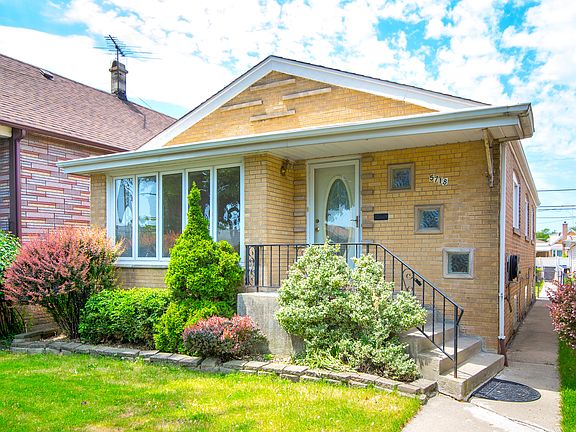 4th image of 5718 S Melvina Ave