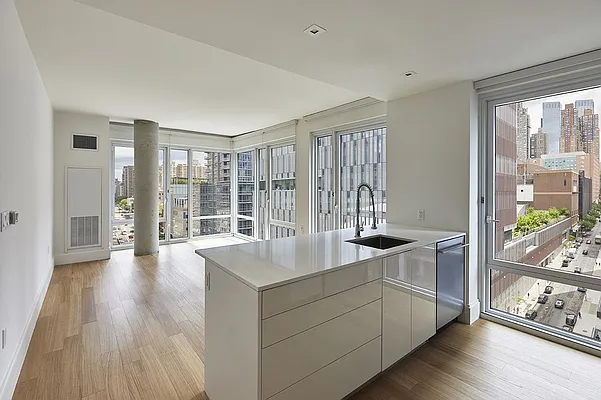 Rented by The Durst Organization | media 8