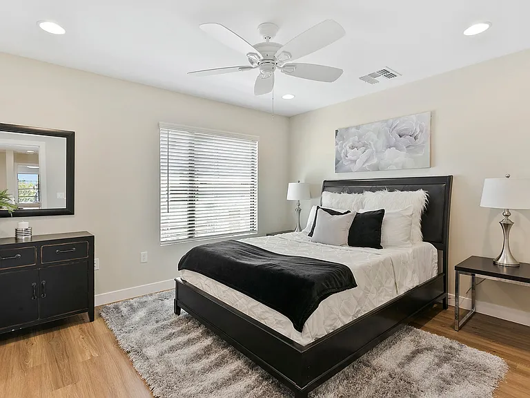 The Hardy Tempe Townhome Living — Photo 7