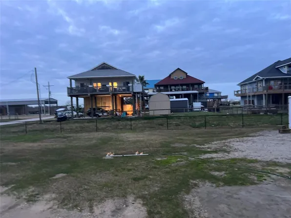 904 Magnolia Lane, Bolivar, TX 77650