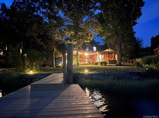 479 Asharoken Ave, Northport, NY 11768