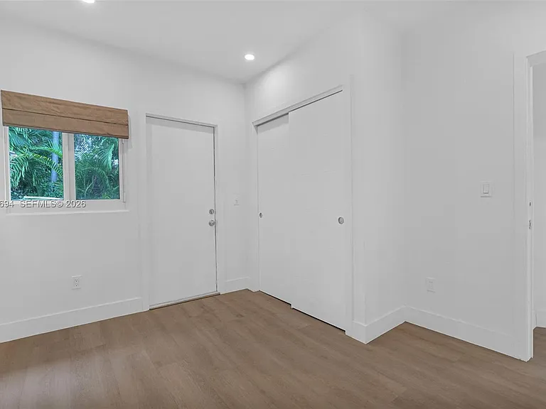 19 NE 48th St #1 — Photo 16