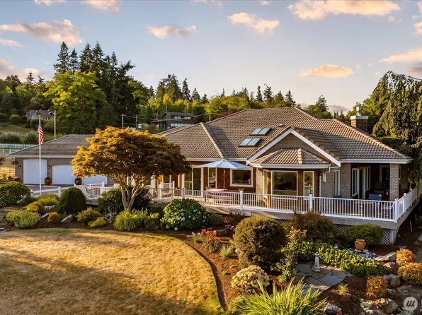 1967 Hillvista Place, Freeland, WA 98249