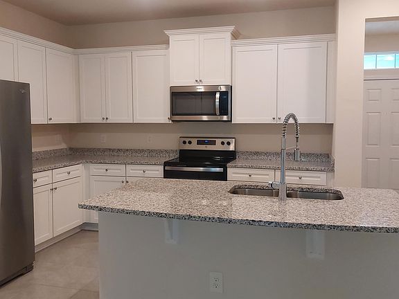 4th image of 274 Pasarela Dr #1