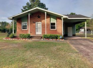 300 Bostic Rd, Raeford, NC 28376