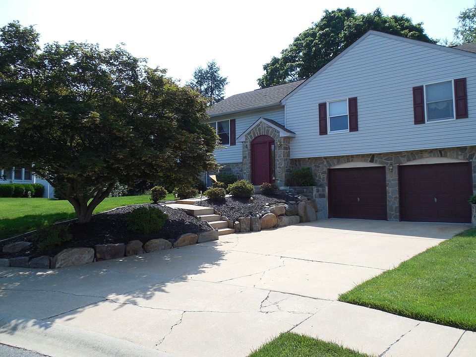 1st image of 6 Denise Ct