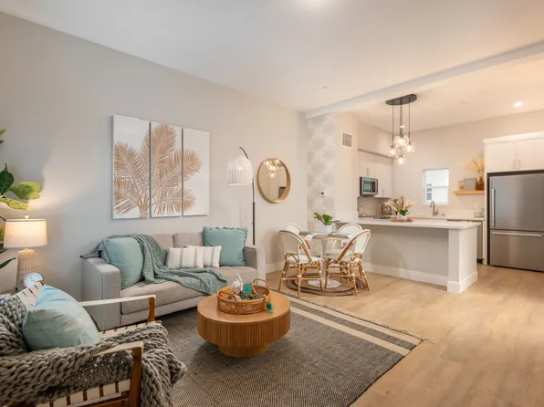 2067 S El Camino Real, Oceanside, CA 92054