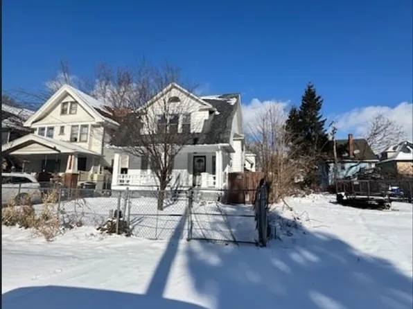 9607 Kempton Ave, Cleveland, OH 44108