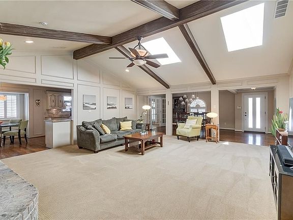 5th image of 9256 Whitehurst Dr