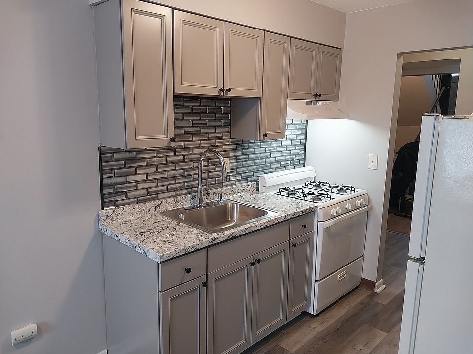 1st image of 61 N Main St #E-1