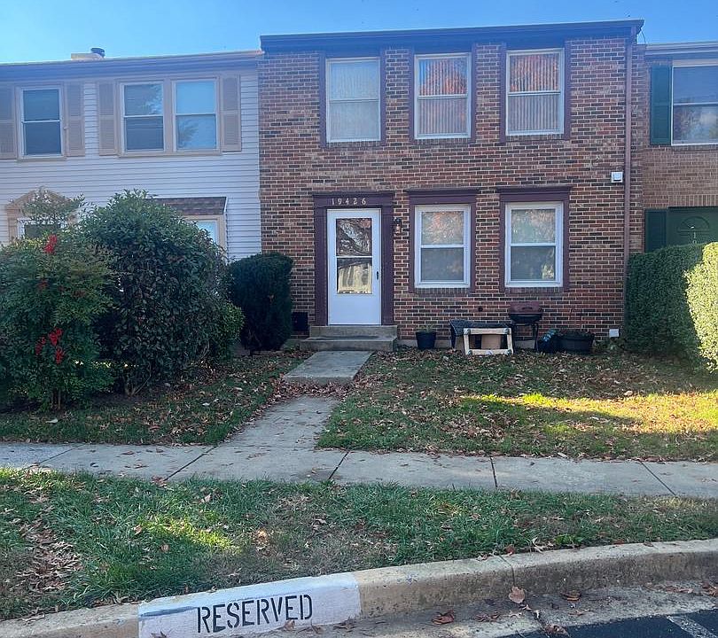 1st image of 19426 Breezedale Ln