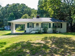 10709 Rozzelles Ferry Rd, Charlotte, NC 28214