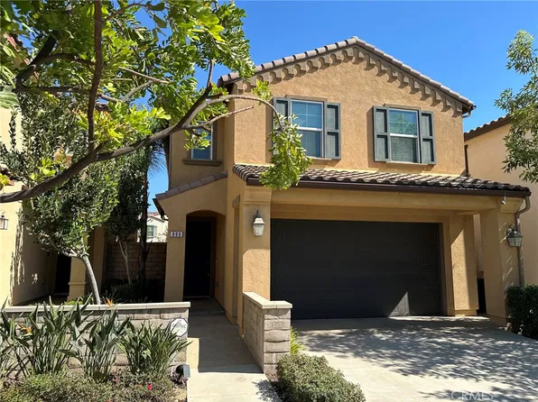 888 Julie Pl, Upland, CA 91786