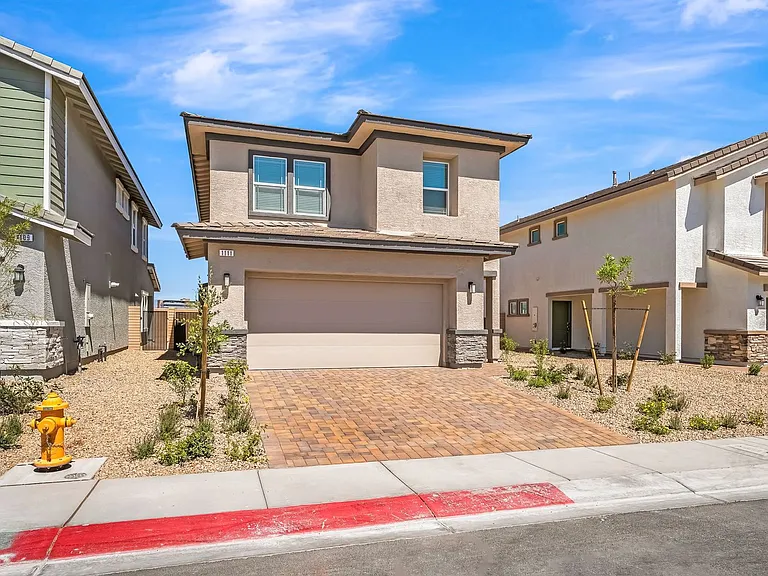 1111 Saffron Toucan Ln — Photo 2