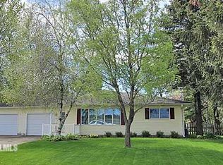 1763 E Currier Rd, Freeport, IL 61032