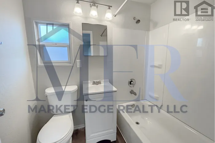 3601 W Melvin St #9 — Photo 15