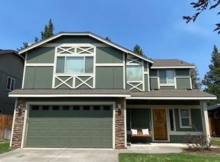 20270 SE Knightsbridge Pl, Bend, OR 97702