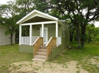 106 Shady Ct, Runaway Bay, TX 76426