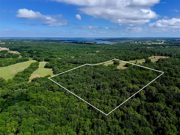 1700 County Road 2770, Honey Grove, TX 75446