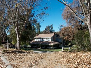 300 Longhorn Ln, Ojai, CA 93023